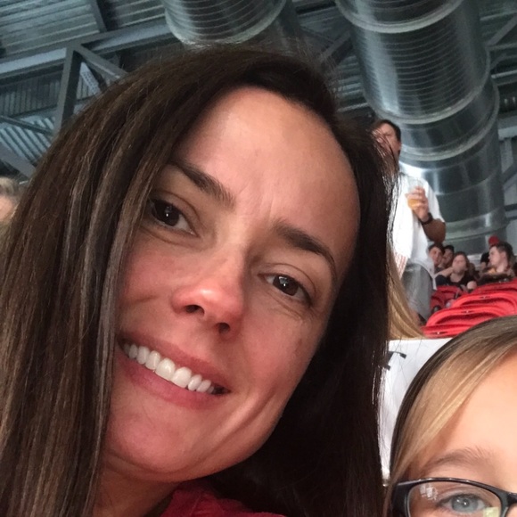 Meet your Posher, Rebecca - Picture 1 of 1